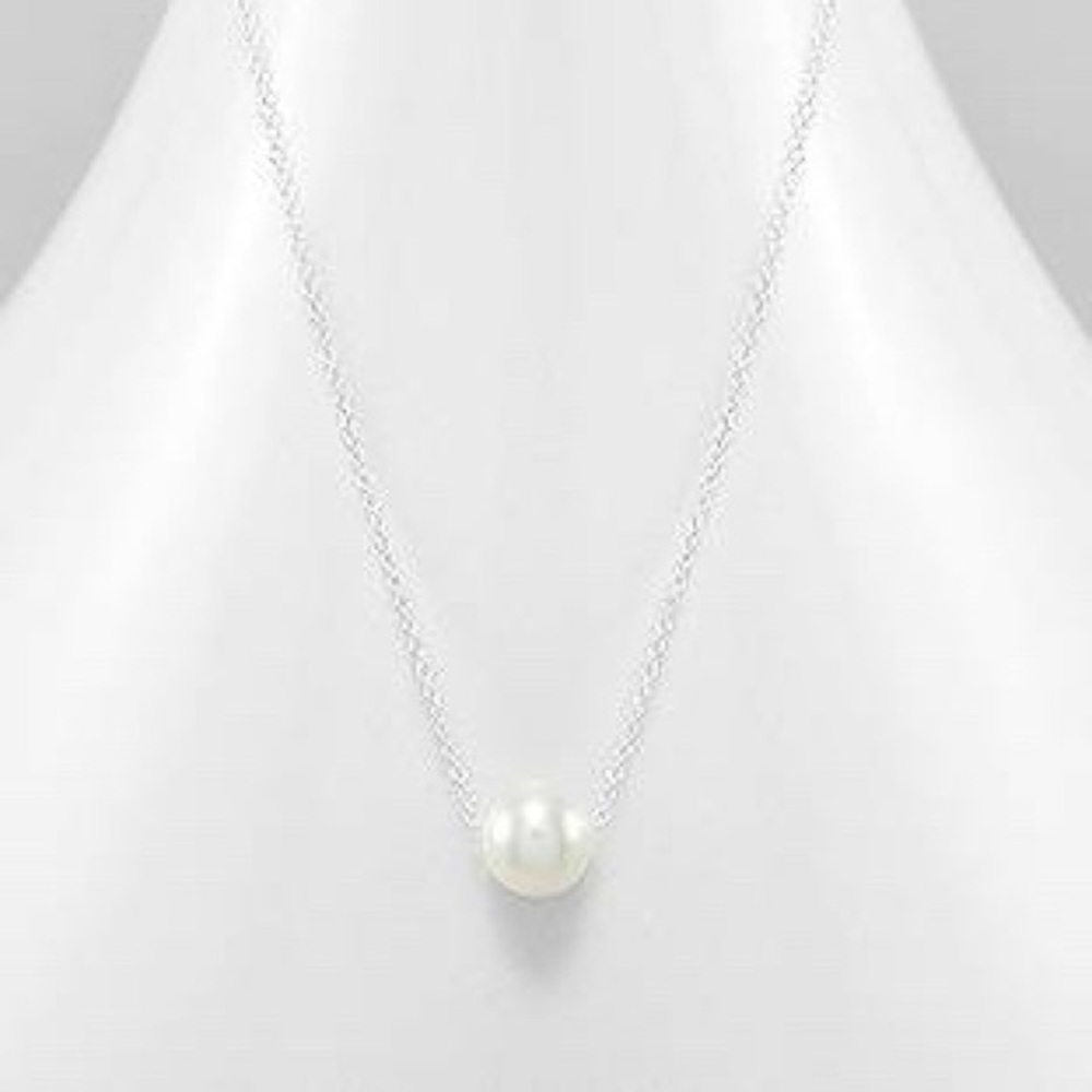 030 🆕 925 Silver Freshwater Pearl Necklace